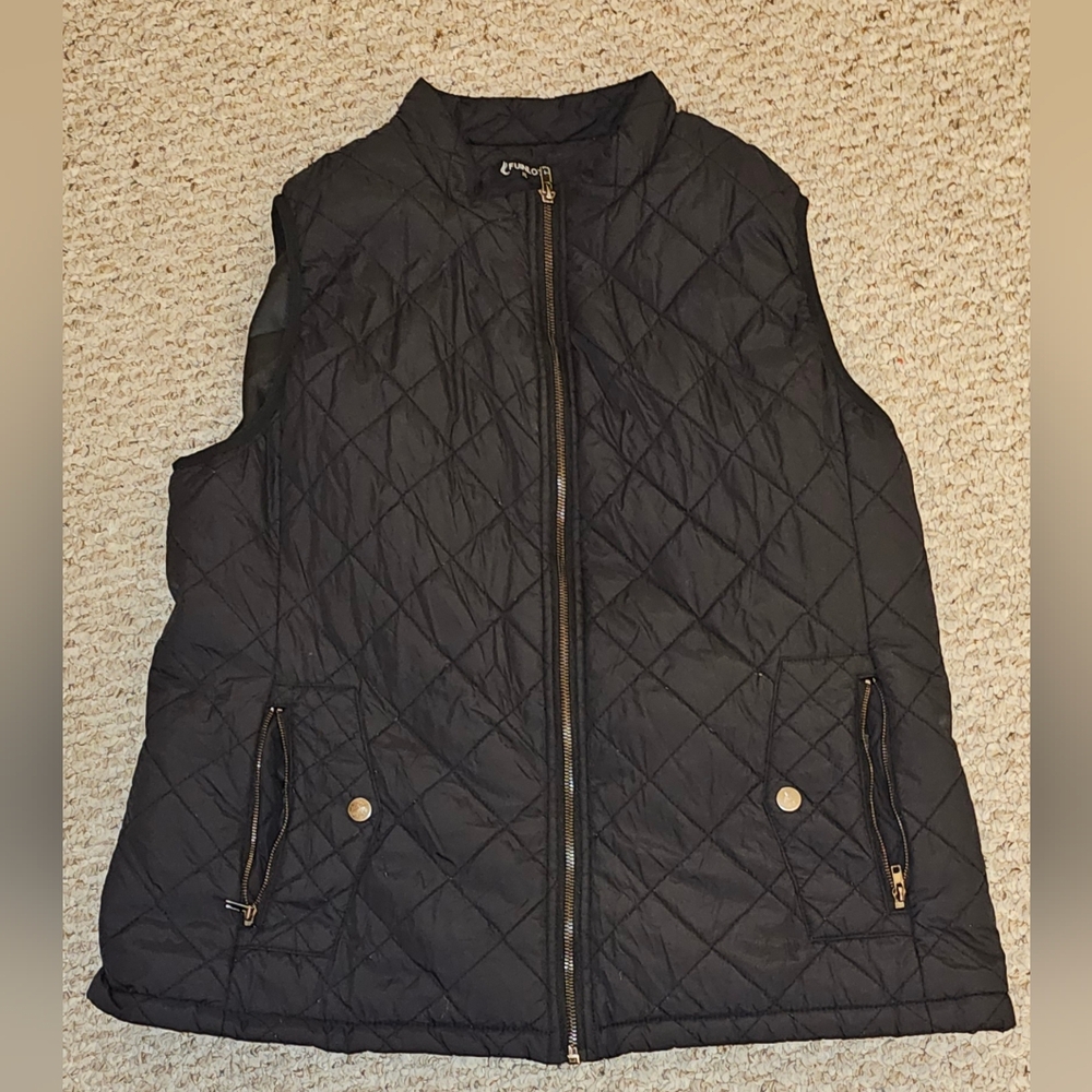 Elegant Black Quilted Vest
